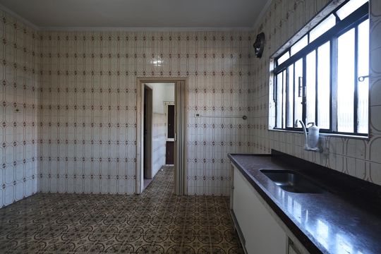 Cozinha de casa à venda com 2 quartos, 156m² em Vila Francisco Matarazzo, Santo André