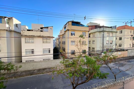 Vista Quarto 1 de apartamento à venda com 2 quartos, 47m² em Salgado Filho, Belo Horizonte