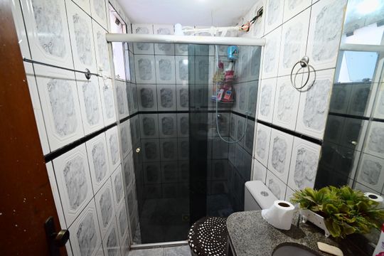 Apartamento à venda com 2 quartos, 58m² em Jardim Nova Era, Goiânia