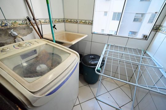 Apartamento à venda com 2 quartos, 58m² em Jardim Nova Era, Goiânia