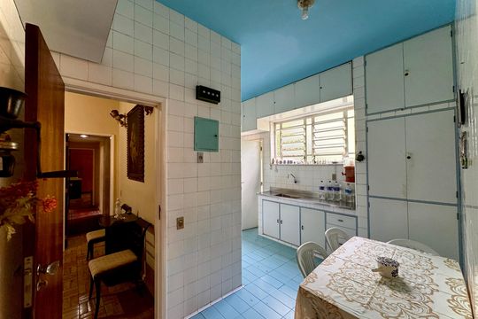 Casa à venda com 4 quartos, 328m² em Laranjeiras, Rio de Janeiro