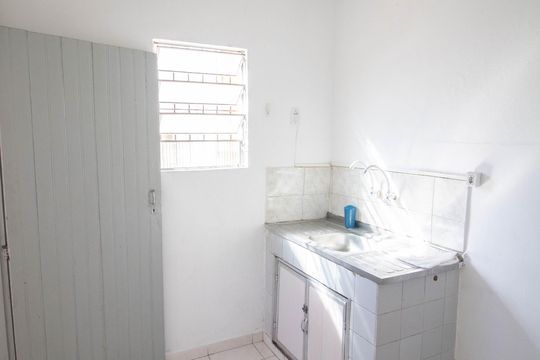 Cozinha de casa para alugar com 1 quarto, 263m² em Jardim Primavera, São Paulo