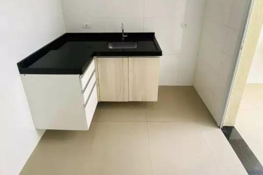 Cozinha de casa de condomínio para alugar com 2 quartos, 56m² em Jardim Santo Alberto, Santo André