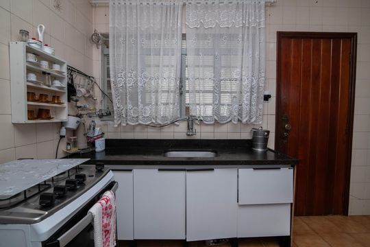 Cozinha de casa para alugar com 3 quartos, 200m² em Jardim Santa Izabel, Hortolândia