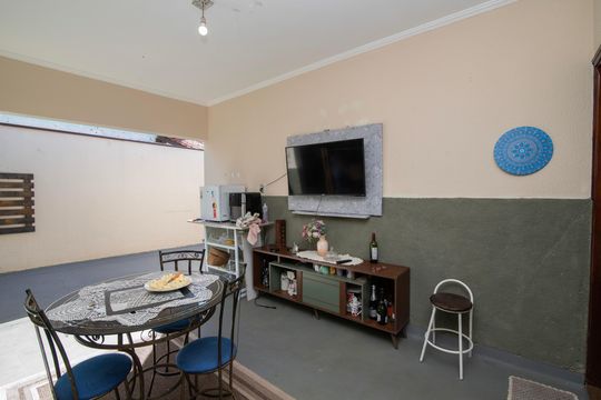 Varanda de casa para alugar com 3 quartos, 200m² em Jardim Santa Izabel, Hortolândia