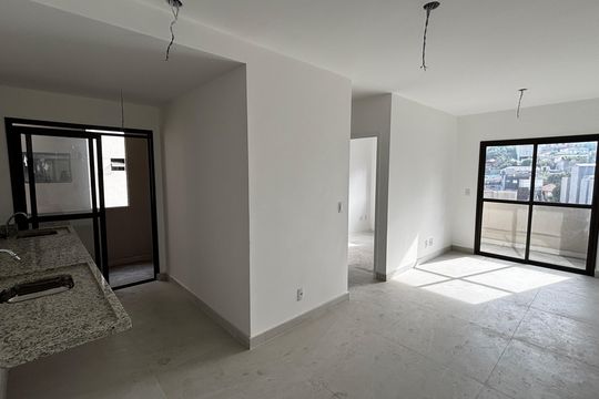 Apartamento à venda com 2 quartos, 56m² em Parque das Nações, Santo André