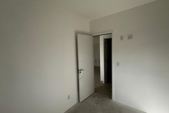 Quarto de apartamento à venda com 2 quartos, 56m² em Parque das Nações, Santo André