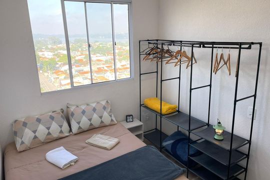 Quarto 2 de apartamento à venda com 2 quartos, 34m² em Veleiros, São Paulo