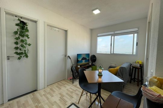 Sala de apartamento à venda com 2 quartos, 34m² em Veleiros, São Paulo