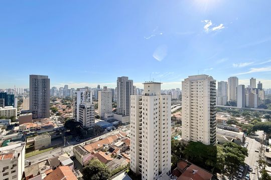 Vista  de apartamento à venda com 2 quartos, 78m² em Brooklin, São Paulo