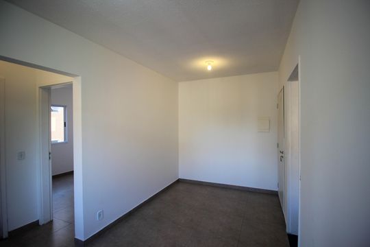 Apartamento para alugar com 2 quartos, 44m² em Jardim dos Eucalipitos, Sorocaba
