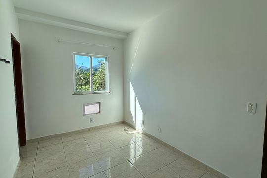 Quarto 1 de apartamento à venda com 3 quartos, 89m² em Vargem Pequena, Rio de Janeiro