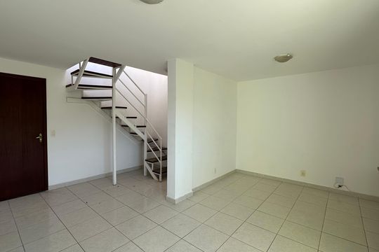 Sala de apartamento à venda com 3 quartos, 89m² em Vargem Pequena, Rio de Janeiro