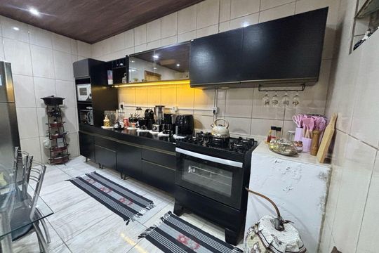 Casa à venda com 2 quartos, 100m² em Santo Afonso, Novo Hamburgo