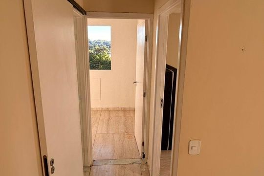 Sala de apartamento para alugar com 2 quartos, 40m² em Santa Cruz, Rio de Janeiro
