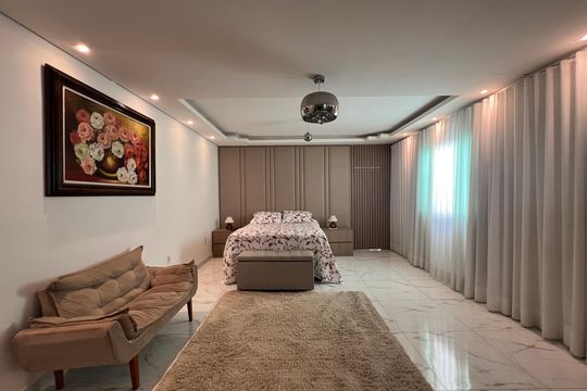 Quarto Suíte 2 de casa à venda com 4 quartos, 400m² em A Definir Em Campo, Contagem
