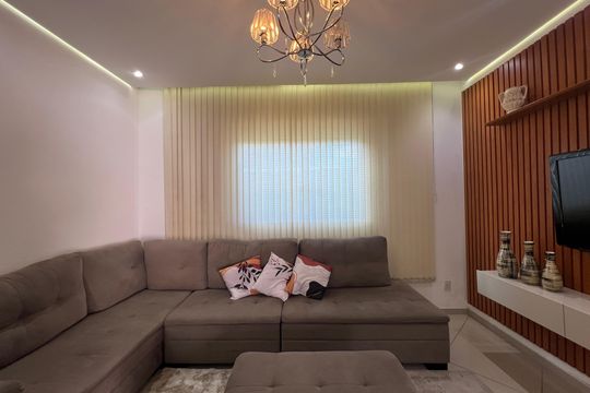 Sala 1 de casa à venda com 4 quartos, 400m² em A Definir Em Campo, Contagem