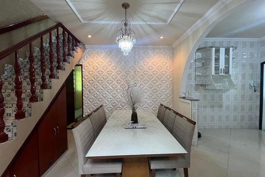 Sala 2 de casa à venda com 4 quartos, 400m² em A Definir Em Campo, Contagem