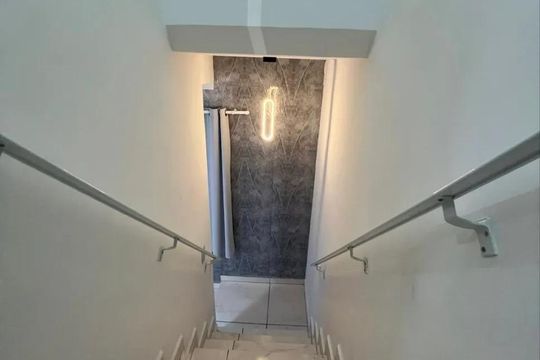 Corredor de casa de condomínio para alugar com 2 quartos, 65m² em Vila Sao Jorge, Praia Grande