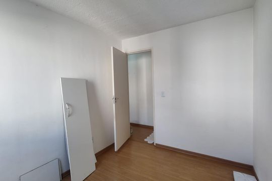 Quarto 2 de apartamento para alugar com 2 quartos, 42m² em Residencial Cosmos, Campinas