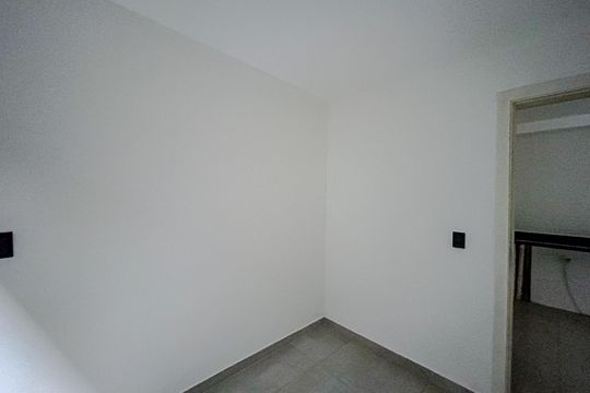 Quarto de apartamento à venda com 1 quarto, 30m² em Vila Aricanduva, São Paulo