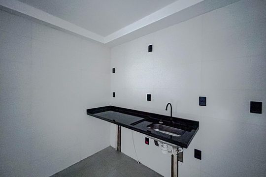 Cozinha de apartamento à venda com 1 quarto, 30m² em Vila Aricanduva, São Paulo