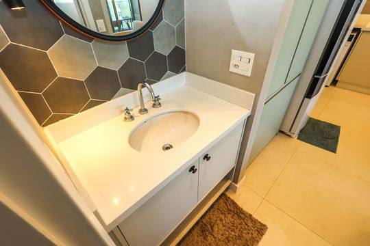 Banheiro de apartamento à venda com 1 quarto, 39m² em Vila Mariana, São Paulo