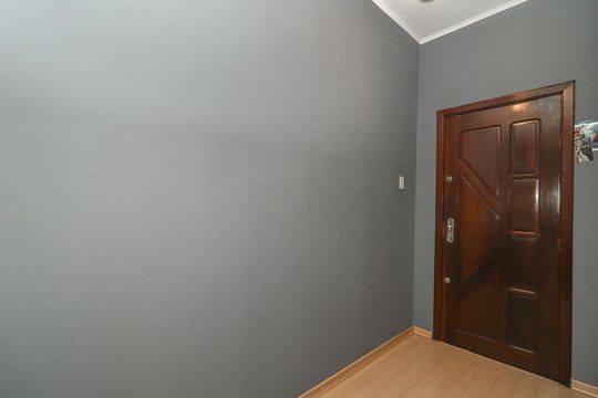 Hall de entrada apartamento de apartamento à venda com 3 quartos, 99m² em Cristo Redentor, Porto Alegre