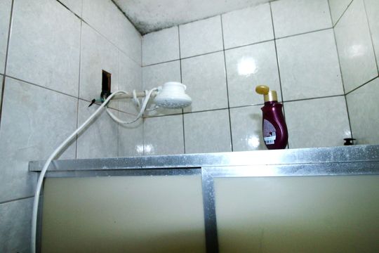 Banheiro da Suíte de casa à venda com 2 quartos, 300m² em Vila Kosmos, Rio de Janeiro