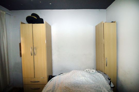 Quarto 1 de casa à venda com 2 quartos, 300m² em Vila Kosmos, Rio de Janeiro