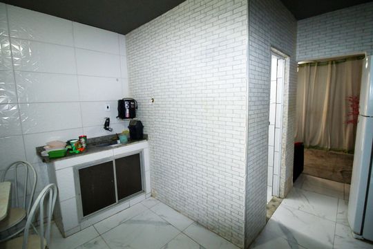 Cozinha de casa à venda com 2 quartos, 300m² em Vila Kosmos, Rio de Janeiro