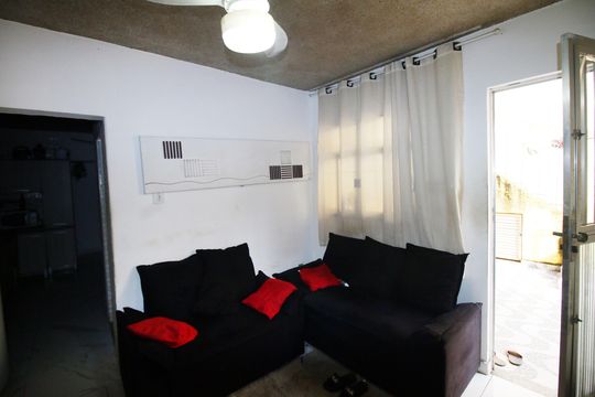 Sala de casa à venda com 2 quartos, 300m² em Vila Kosmos, Rio de Janeiro