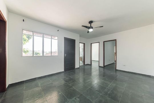 Casa à venda com 4 quartos, 183m² em Jardim Brasilia, São Paulo