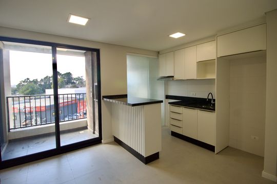 Cozinha de apartamento para alugar com 2 quartos, 45m² em Atuba, Curitiba