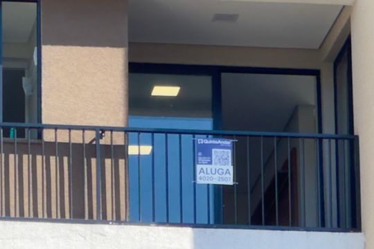 Fachada de apartamento para alugar com 2 quartos, 45m² em Atuba, Curitiba