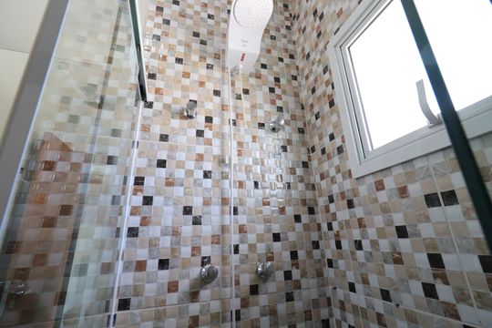 Banheiro da Suíte de casa para alugar com 3 quartos, 90m² em Vila Gea, São Paulo