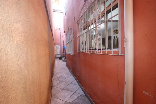 Quintal de casa para alugar com 3 quartos, 300m² em Centreville, Santo André