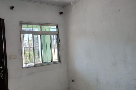 Casa à venda com 2 quartos, 183m² em Vila Carmosina, São Paulo