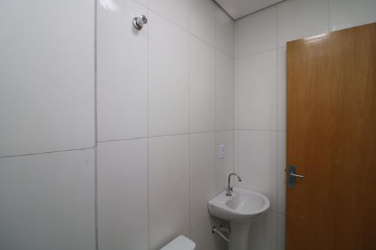 Banheiro de apartamento para alugar com 2 quartos, 35m² em Vila Prudente, São Paulo
