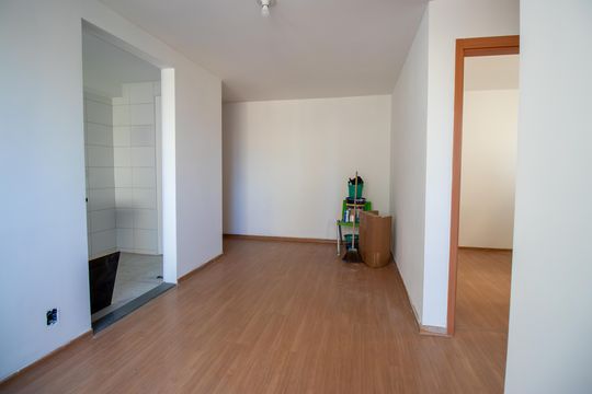 Sala de apartamento à venda com 2 quartos, 44m² em Colégio, Rio de Janeiro