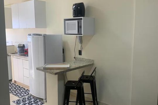 Cozinha de apartamento para alugar com 1 quarto, 42m² em Jardim da Luz, Goiânia
