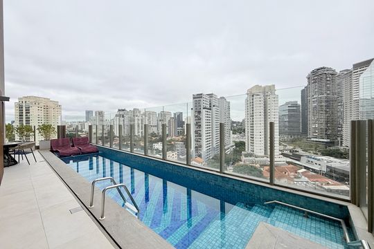 Piscina  de kitnet/studio para alugar com 1 quarto, 22m² em Santo Amaro, São Paulo