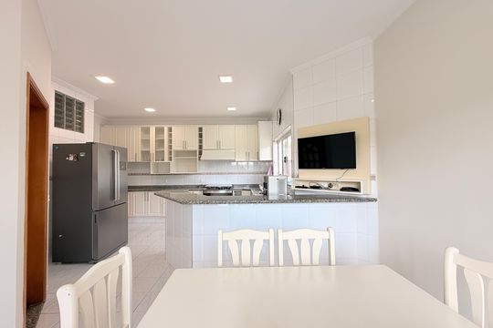 Cozinha de casa de condomínio à venda com 6 quartos, 483m² em Chácara Malota, Jundiaí