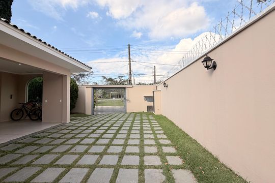 Garagem de casa de condomínio à venda com 6 quartos, 483m² em Chácara Malota, Jundiaí