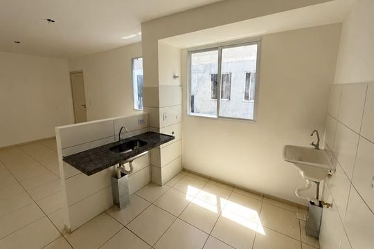 Cozinha de apartamento à venda com 2 quartos, 44m² em Bom Jesus, Contagem