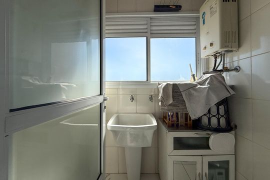 Área de Serviço de apartamento para alugar com 2 quartos, 46m² em Vila das Merces, São Paulo