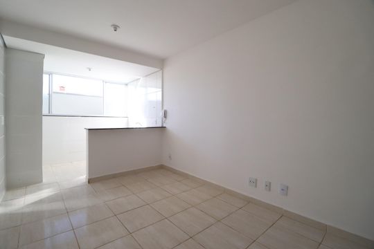 Sala de apartamento para alugar com 2 quartos, 50m² em Jardim Europa, Uberlândia