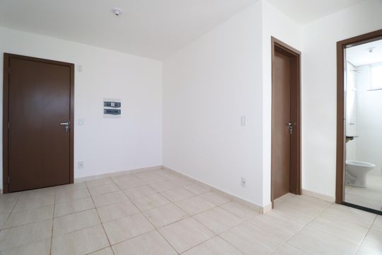 Sala de apartamento para alugar com 2 quartos, 50m² em Jardim Europa, Uberlândia