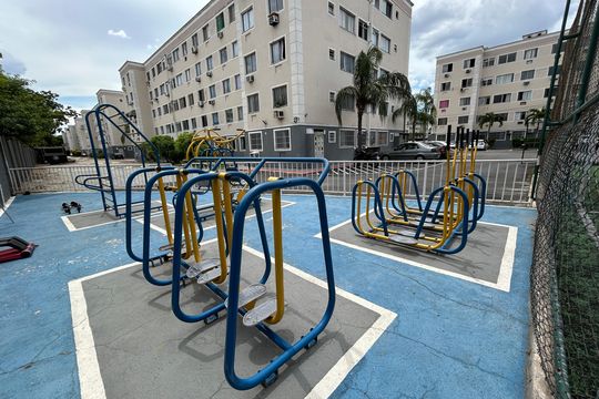 Área comum de apartamento para alugar com 2 quartos, 47m² em Honório Gurgel, Rio de Janeiro