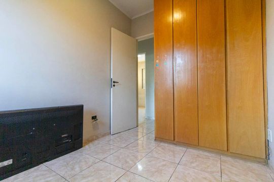 Quarto 3 de casa de condomínio para alugar com 3 quartos, 72m² em Jardim Danfer, São Paulo